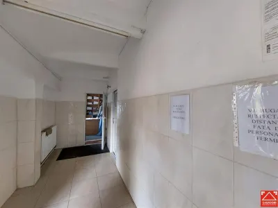 Hale de inchiriat cu acces din centura - foto 9