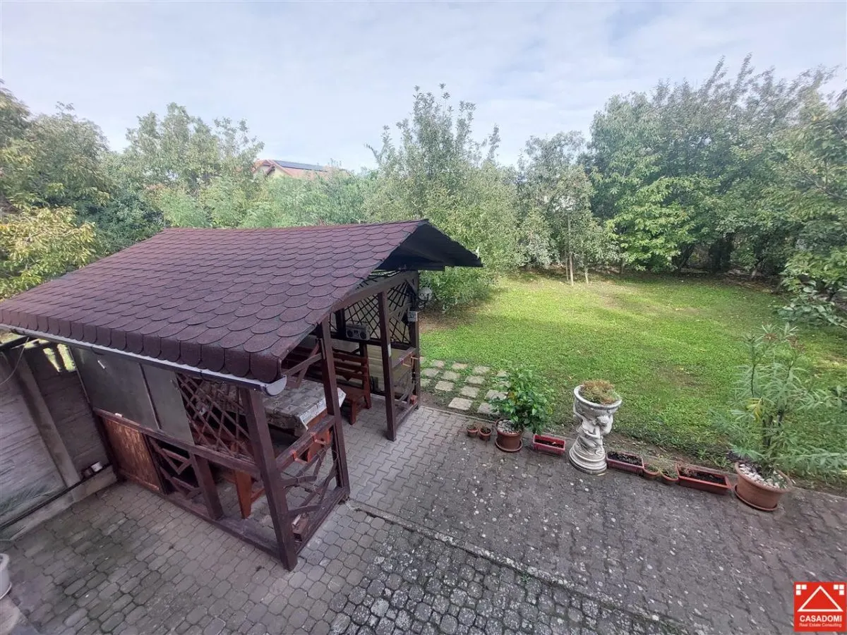 Casa cu 10 camere pentru pensiune sau locuit - foto 20