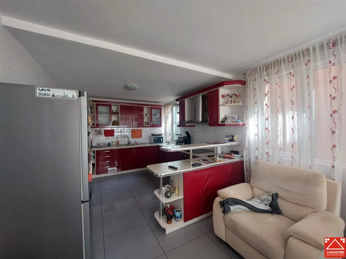 Casa cu 10 camere pentru pensiune sau locuit - foto 3