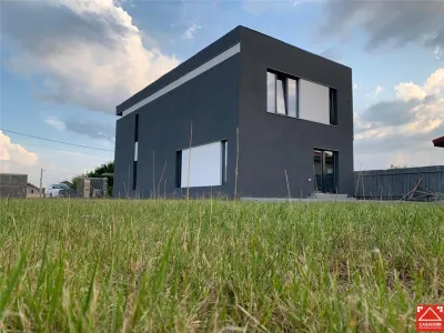 Casa noua, la cheie, in Vladimirescu! - foto 2