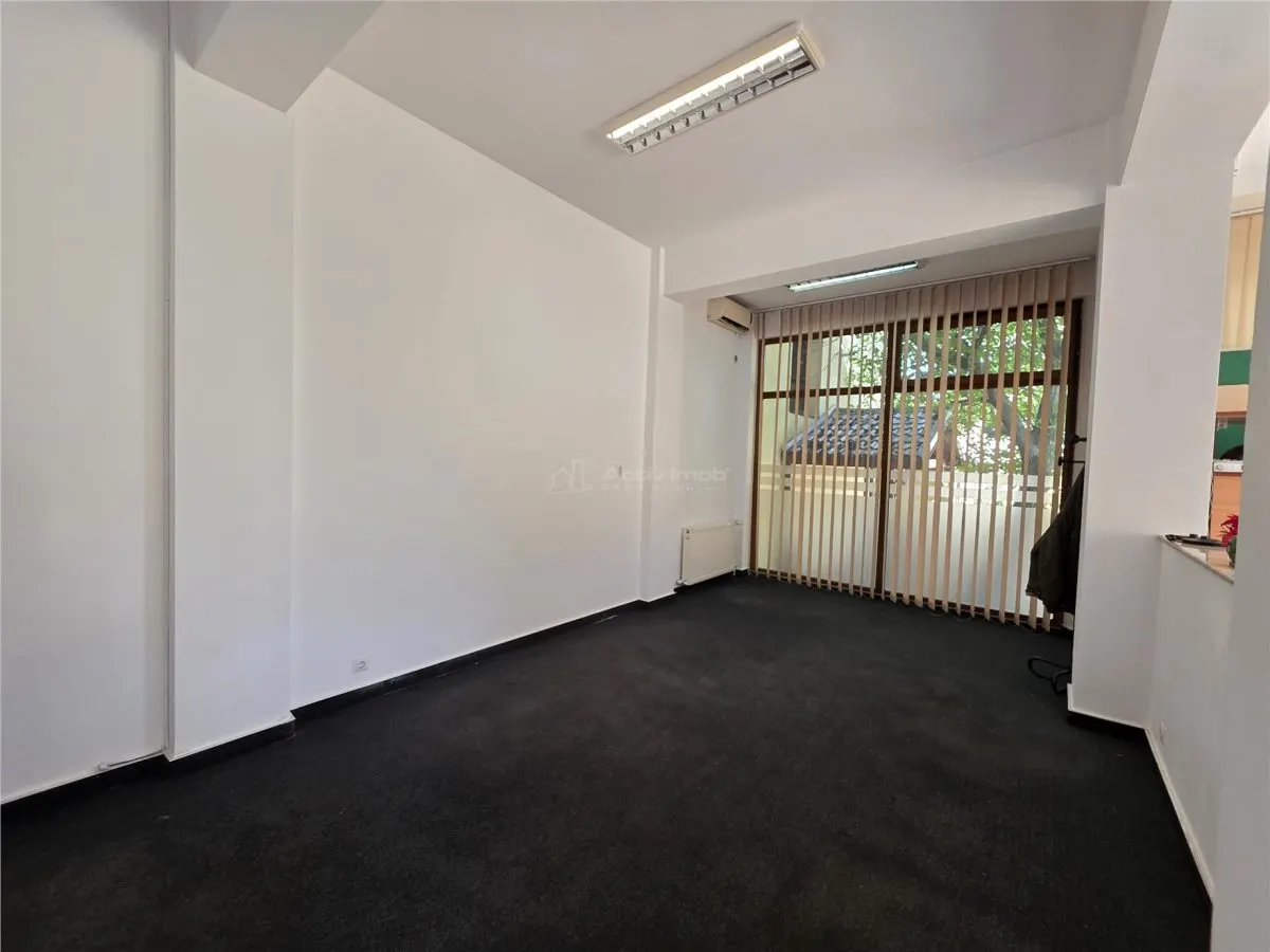 Spatiu D+P+1+M - 17 camere - 793mp - teren 532 mp - Eroii Revolutiei - foto 8