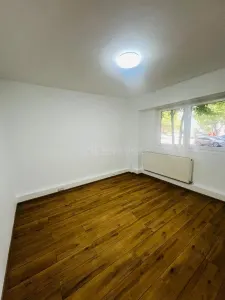4 camere decomandat - centrala termica - loc parcare - Tineretului - Bucuresti