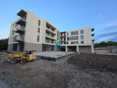 Spatiu comercial 150 mp in Europa, zona Leroy Merlin - foto 6