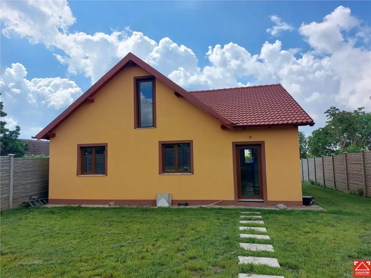 Casa finisata modern in Vinga - foto 13