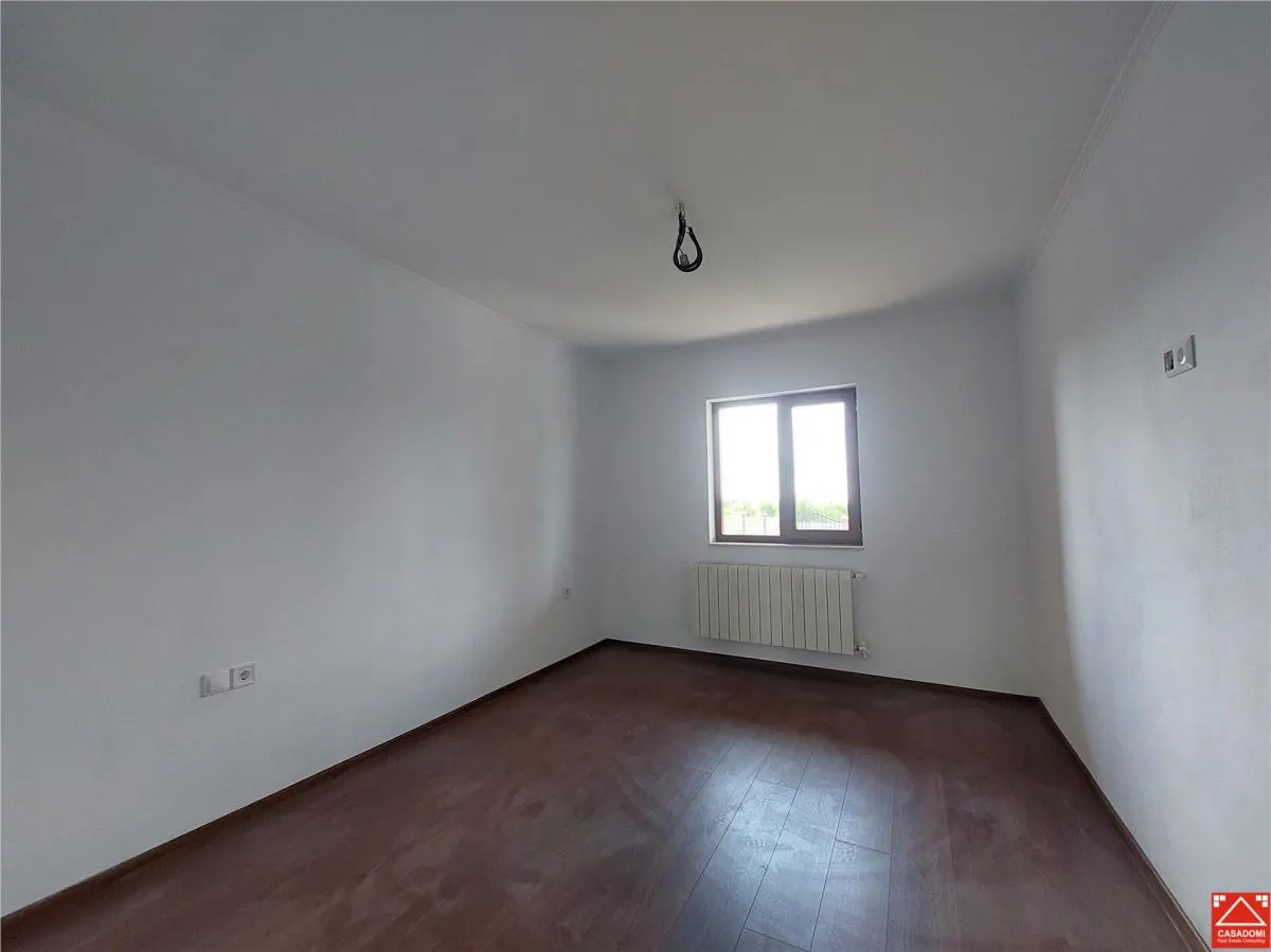 Casa finisata modern in Vinga - foto 10