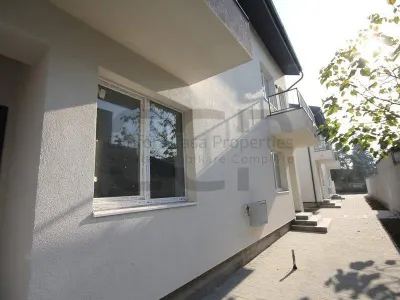 Bragadiru - Vila tip duplex, P+1E+Mansardă, formata din 4 camere, 2 bai, curte - foto 3