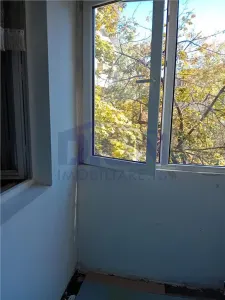 Drumul taberei Plaza Romania B-dul Timisoara - foto 5