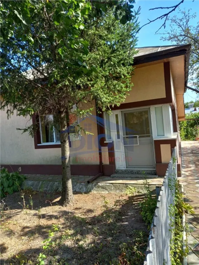 Ulmeni - jud. Calarasi ,  casa locuibila si teren intravilan - foto 4