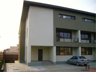 Vila Duplex / Pipera Porsche Romania (Cortina North) - Bucuresti