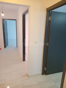 2 camere - decomandat - Bld. 1 Decembrie - Ozana - foto 4