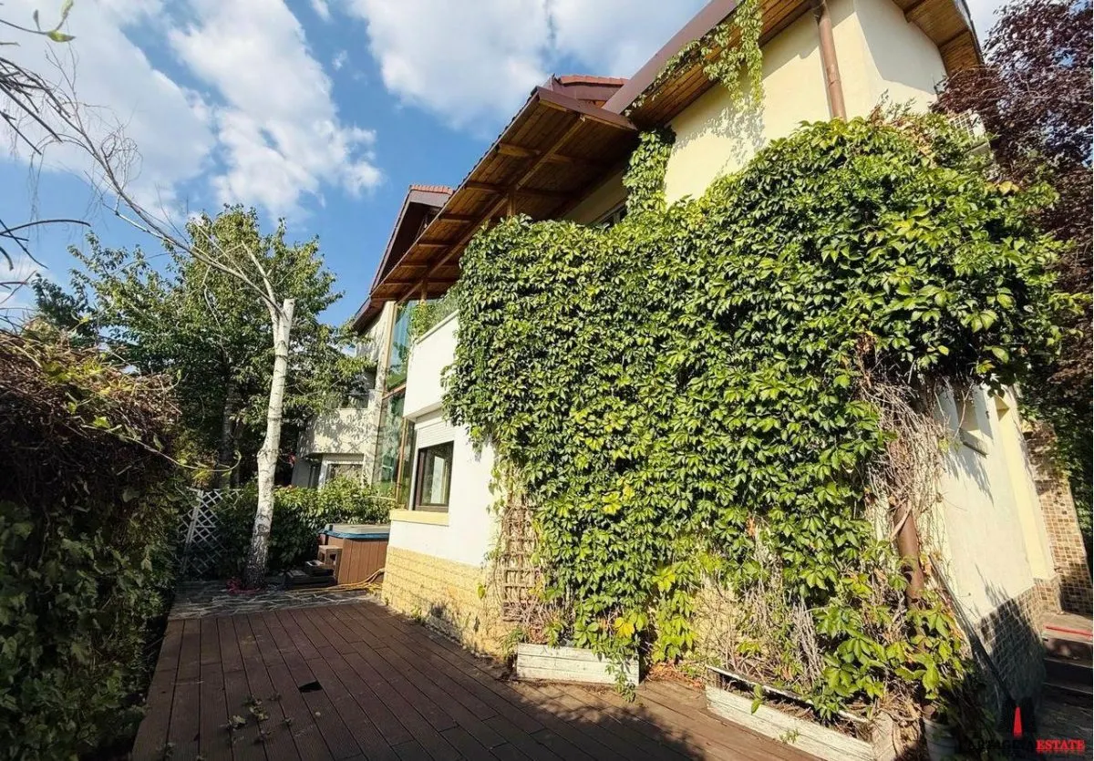 Vilă moderna duplex/complex rezidențial Iancu Nicolae - foto 1