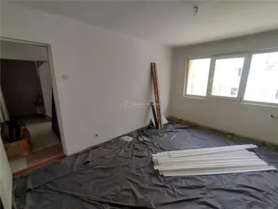 Oravita | Apt.2 Cam | Etj.1 | Zona Pompieri | Pret Negociabil - foto 8