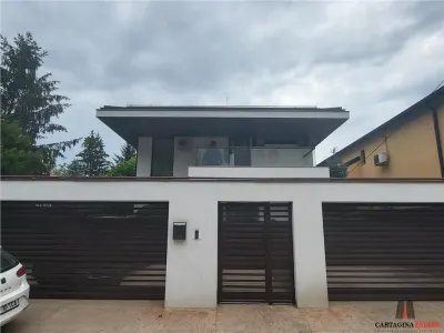 Vila eleganta P+1 / Comision 0 / proximitate Cambrige / Jolie Ville / Padure - Bucuresti