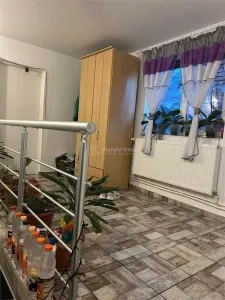 Casa P+E , teren 300 mp, pretabila - clinica, birouri, locuinta - Parc - foto 12