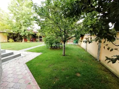 Casa- Vila - Prelungirea Ghencea-Bucuresti- sector 6 -  550000E- 660MP TEREN-COMISION 0! - foto 18