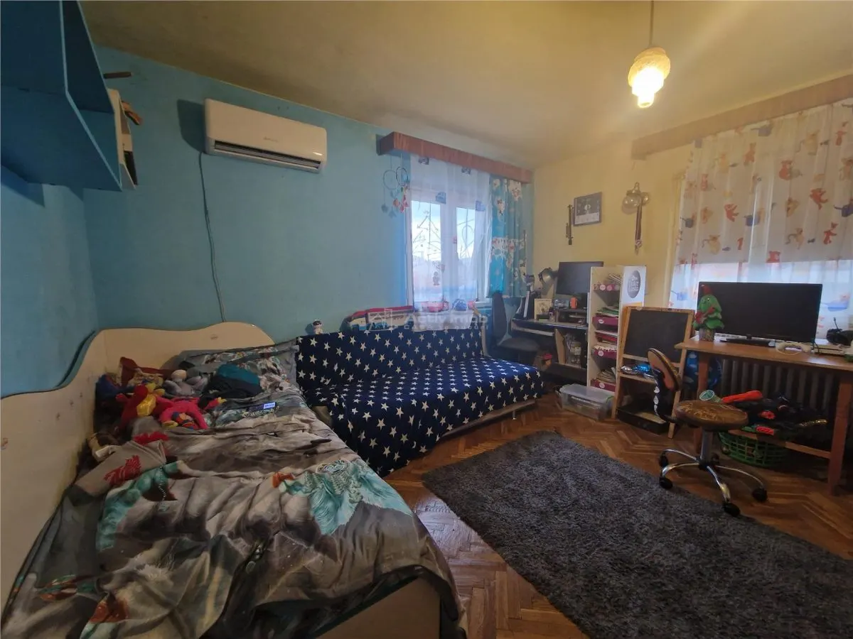 Casa P+M, teren 430 mp, pretabila - clinica, gradinita, locuinta - Liceul Triscu - foto 6