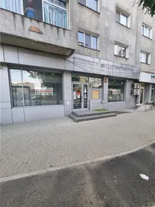 Spatiu comercial central  fost Sediu Banca Alphabank - Alexandria