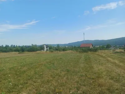 Teren intravilan de vanzare 1488 mp - foto 8
