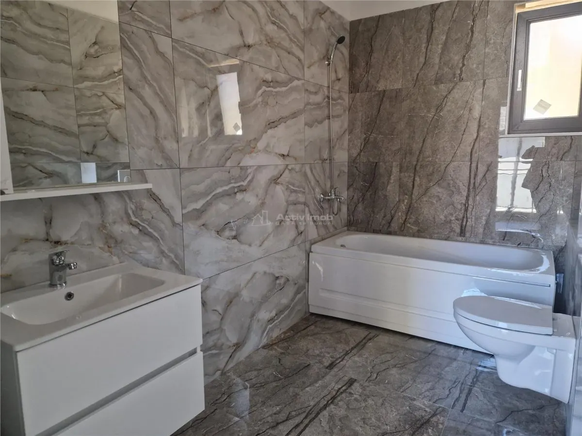 Casa P+E eleganta, 2024, teren 240 mp - zona centrala - foto 7