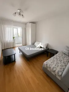 Garsoniera, Decebal - Bucuresti