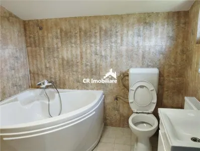 Vila de vanzare cu acces la padurea Izvorani in spatele casei si aproape de centrul comercial Ciolpani - foto 16