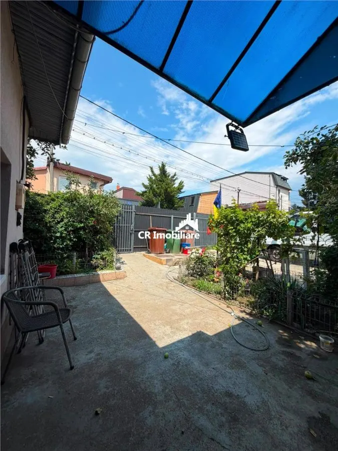 Vand casa in Chitila - foto 1