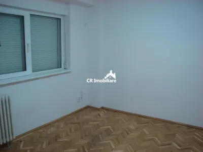 Vanzare 4 Camere Calea Calarasilor Piata Muncii Bloc 1992 - Bucuresti