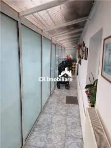 Casa renovata la cheie Eroii Revolutiei - foto 16