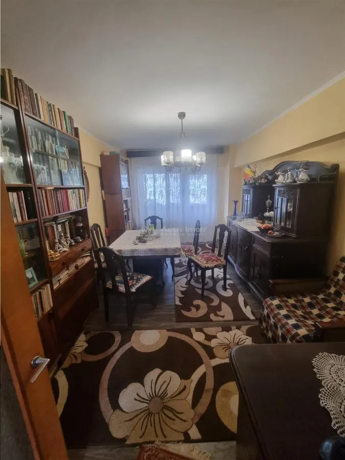 Apartament 3 cam decomandat etaj 1   Dunarii sens giratoriu - foto 5