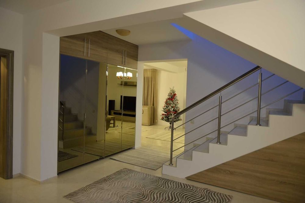 Vilă de lux cu 4 camere, 3 dormitoare cu băi proprii și curte privată – lângă Cartierul Felicity - Bucuresti