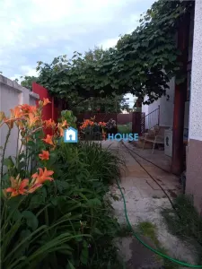 CASA CU ETAJ ZONA CETATII - foto 3