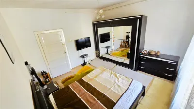 Central | 3 camere decomandate + curte proprie de 35 m²  | Etaj 1 - foto 5
