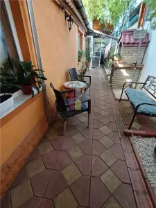 Casa 5 camere, teren 182 mp, zona Apollo-Plantelor - Braila