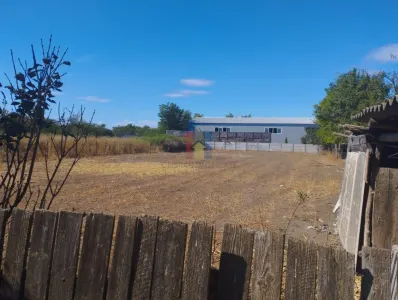 Casa 4 camere, teren 2100 mp, deschidere 18 m, Unirea - foto 5