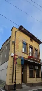 POSIBILITATE RATE!! Vila P+1+M, Centru Istoric, 5 camere, 300 mp, doua deschideri, mobilata si utilata - Braila