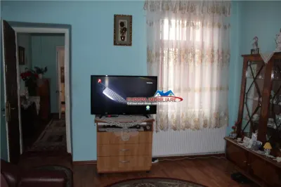 Casa de vanzare zona ultracentrala Tulcea - foto 3