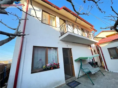 Casa  P+M de vanzare  zona Victoriei-Tulcea - foto 1
