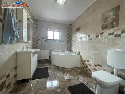 Casa P+1  de vanzare zona centrala Tulcea - foto 20