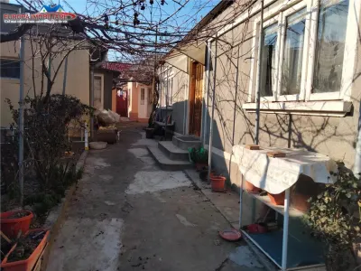 Casa de vanzare zona centrala Tulcea - foto 11