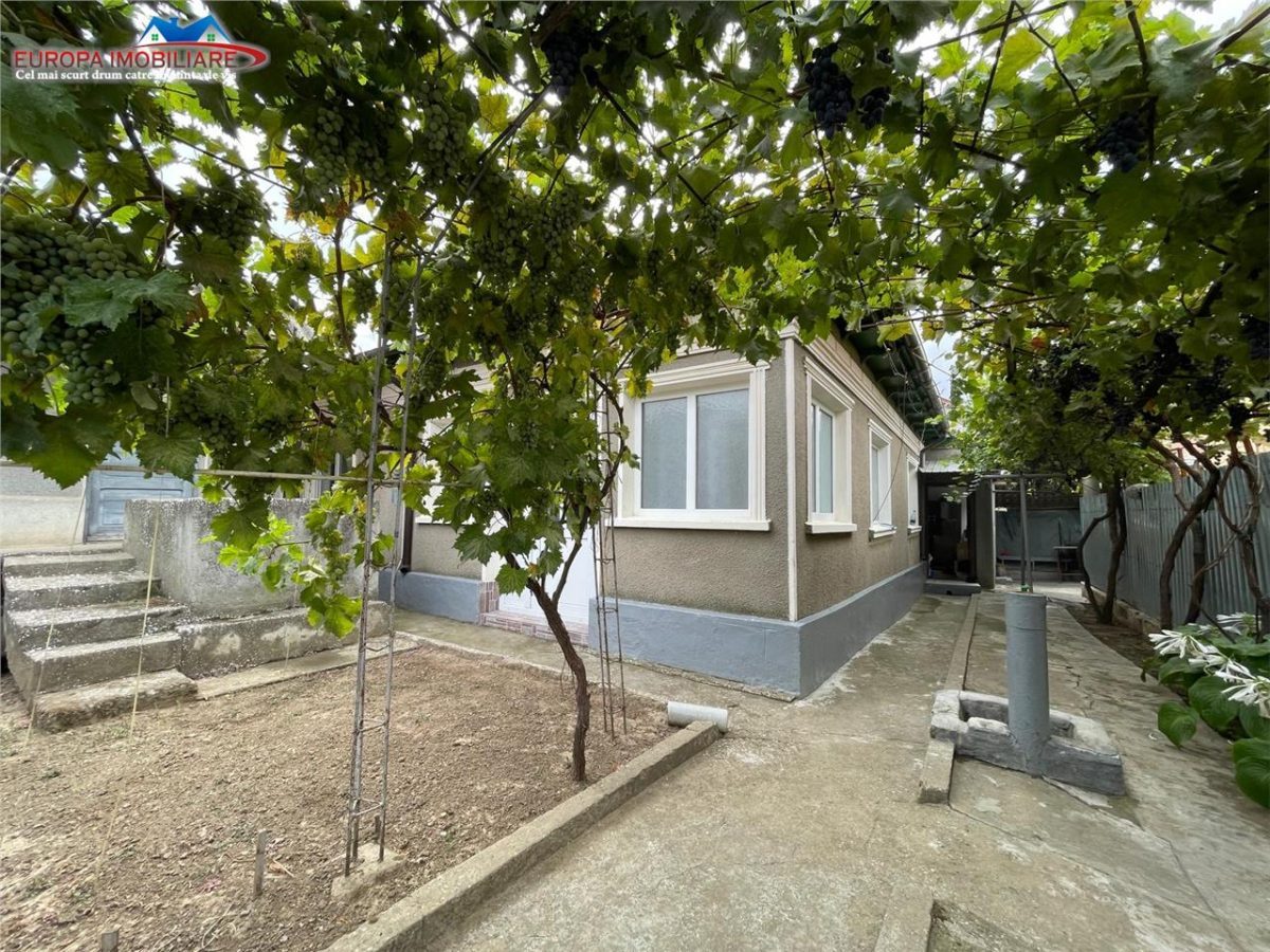 Casa de vanzare zona Alexandru cel Bun Tulcea - Tulcea
