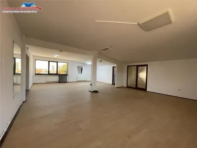 Spatiu de vanzare zona ultracentrala Tulcea - foto 12