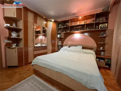 Apartament 3 camere zona centrala Tulcea - foto 14