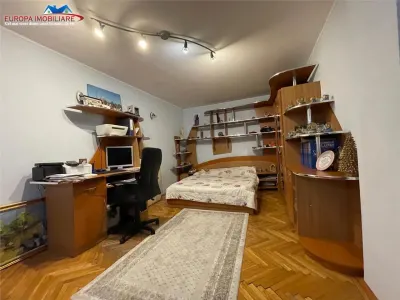 Apartament 3 camere zona centrala Tulcea - foto 19