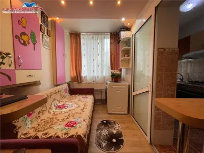 Garsoniera de vanzare zona centrala Tulcea - foto 4