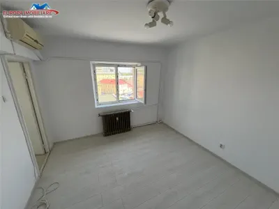 Garsoniera   de vanzare zona Piata Civica-Tulcea - Tulcea