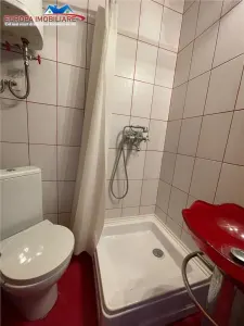 Apartament 4 camere de vanzare zona centrala Tulcea - foto 9