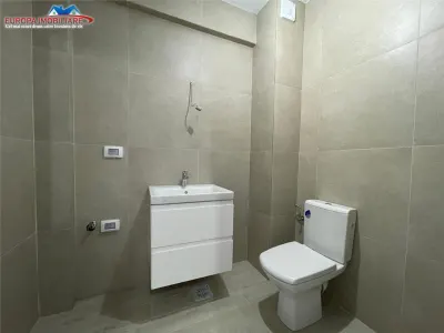 Apartament 3 camere - foto 12