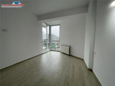 Apartament 3 camere - foto 18