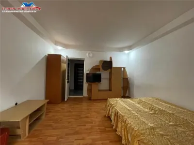 Garsoniera de vanzare zona Piata Noua Tulcea - foto 2