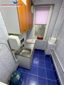 Garsoniera de vanzare zona Piata Noua Tulcea - foto 5